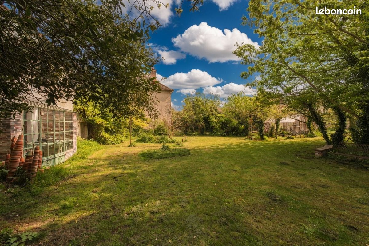 Terrain 1473 m² · à Moret-Loing-Et-Orvanne · 1 473 m² · 250 000 €