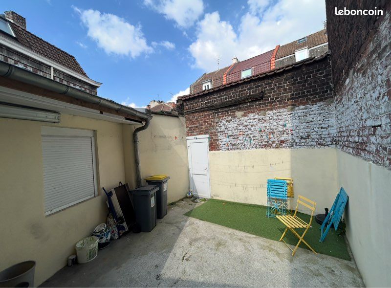 Appartement 5 pièces 100 m² · à Tourcoing · 100 m² · 1 300 €