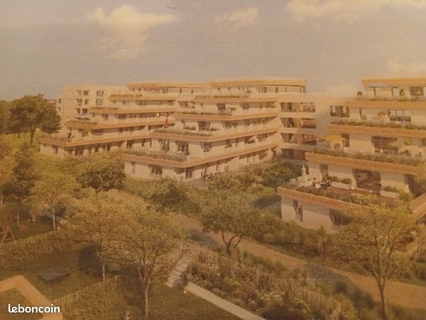 Appartement T4 avec terrasse de 66 m2 proche centre