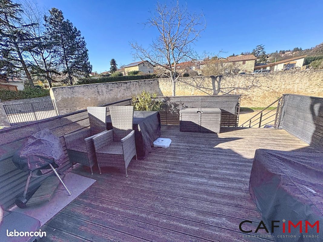 Appartement 2 pièces 60 m² · à Saint-Laurent-d'Agny · 60 m² · 180 000 €