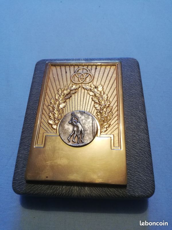 MÉDAILLE DE SPORT basket ball ballon main Hand ball sc Fraisse 88 mm c1930 medal EUR 75,00