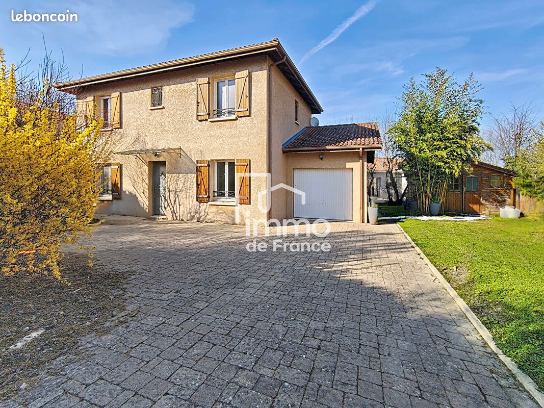 Maison 5 pièces 115 m² · à Chalamont · 115 m² · 315 000 €