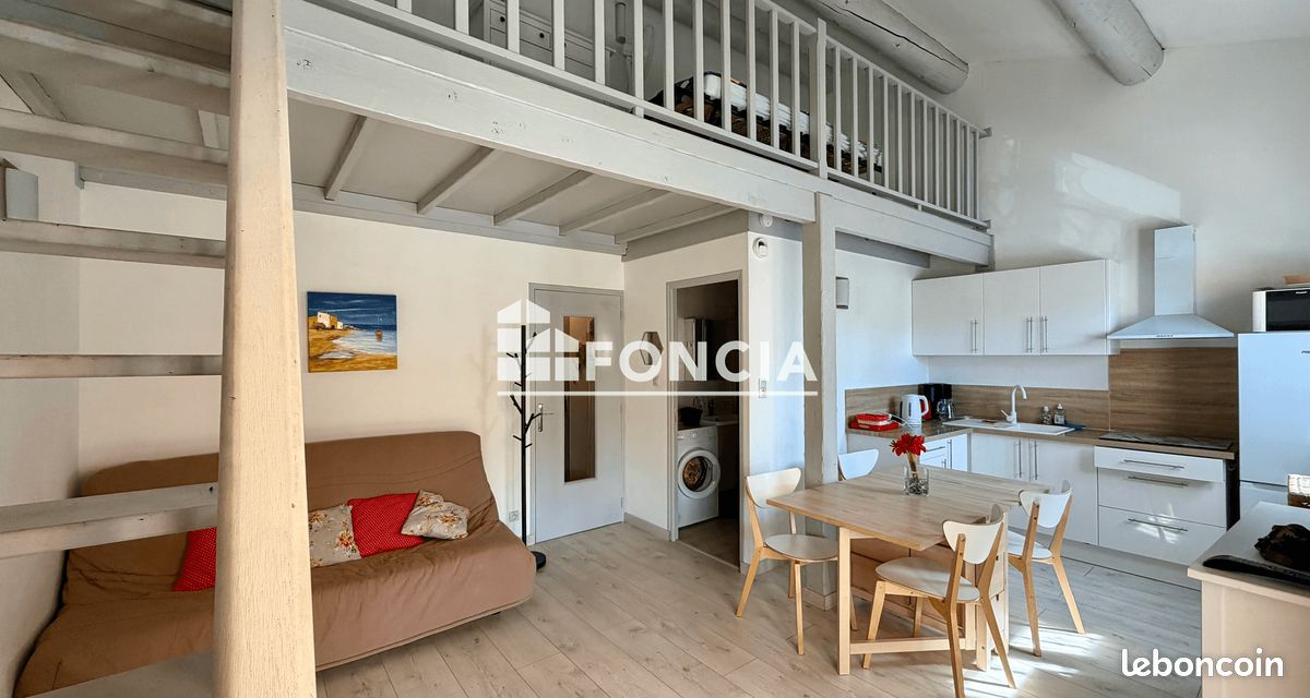 Appartement 1 pièce 40 m² · à Saint-Cyr-sur-Mer · 40 m² · 249 000 €