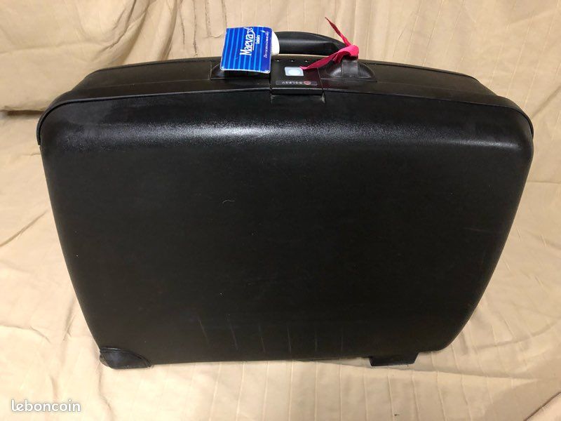Valise Delsey (image 1)