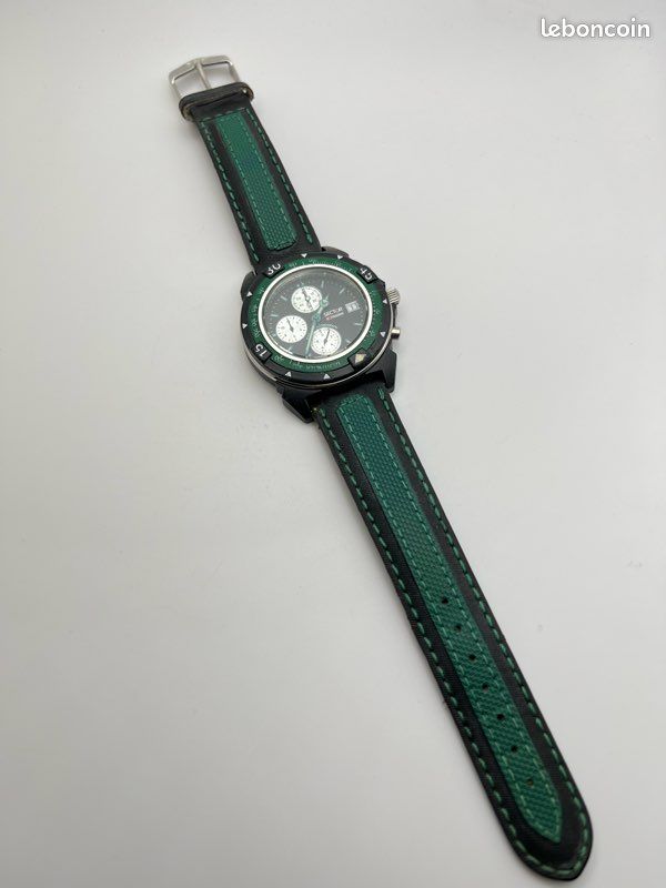 Hotel Kalinga Swarovski Orologio Crystalline Chronograph Sector