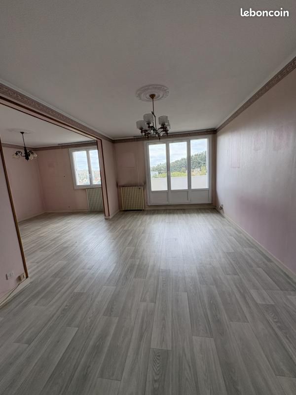 Appartement 4 pièces 78 m² · à Firminy · 78 m² · 48 000 €