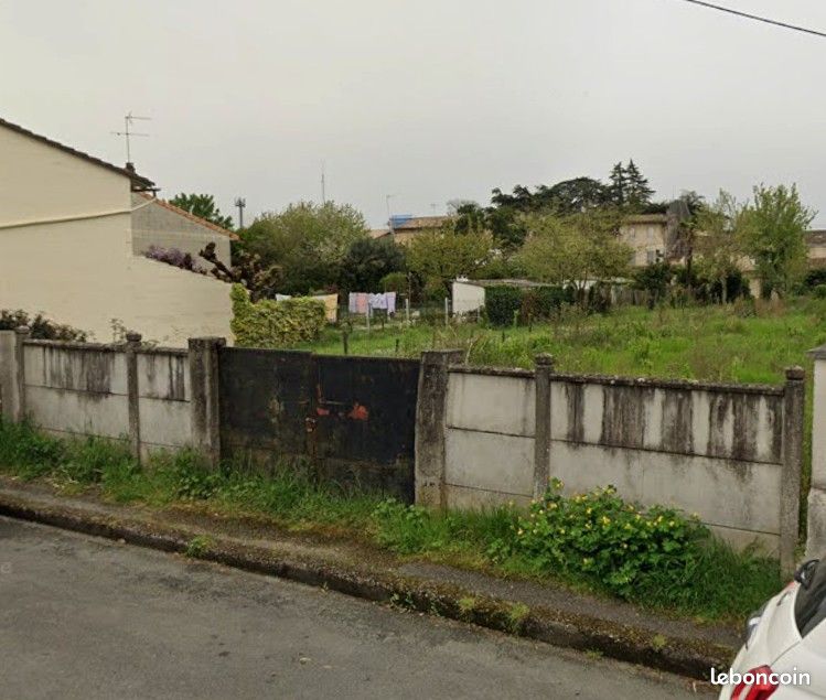 Terrain 620 m² Libourne · 106 000 €