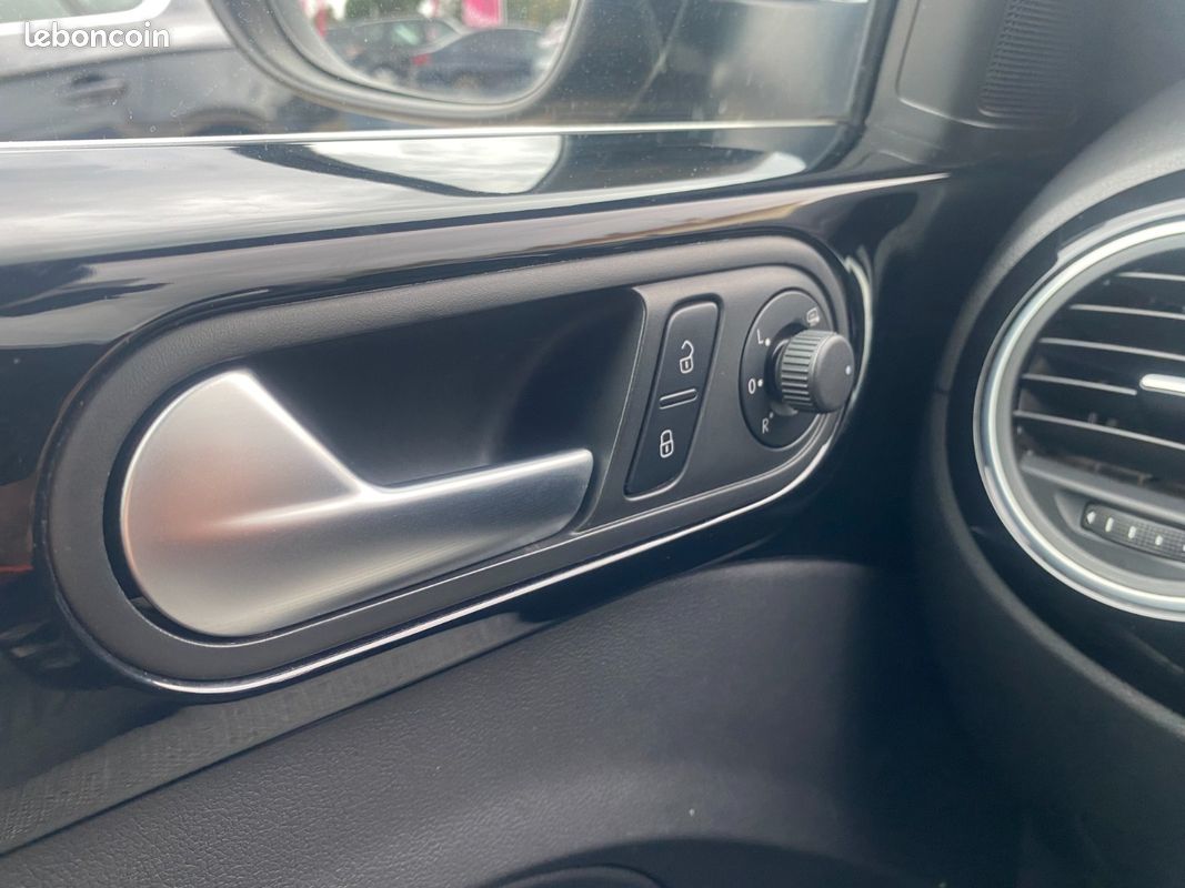 Volkswagen BEETLE 1.2 TSI (image 29)