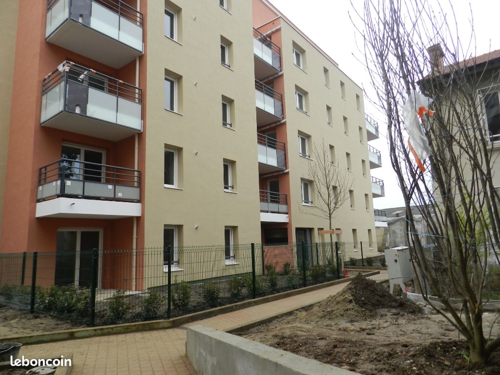 Appartement 2 pièces 40 m² · à Villeurbanne · 40 m² · 735 €/mois