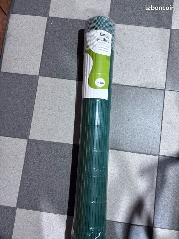 2 rouleaux canisses plastiques neufs (image 2)