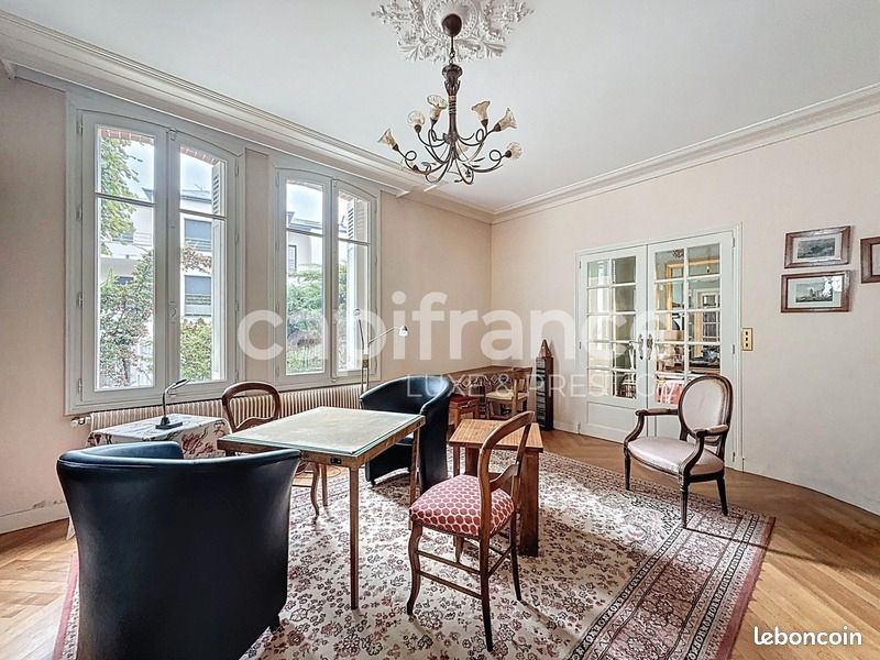 Maison 9 pièces 305 m² (image 4)