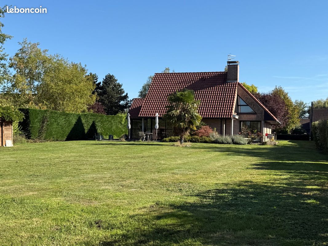 Maison 6 pièces 186 m² · à Sailly-sur-la-Lys · 186 m² · 645 000 €
