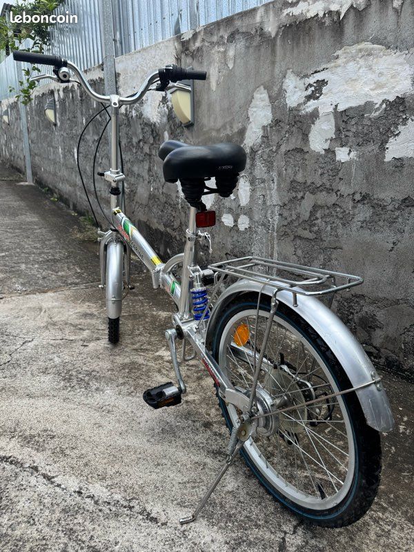 VÉLO PLIANT BLANC MARINE, MODÈLE 20PM4 7 VITESSES