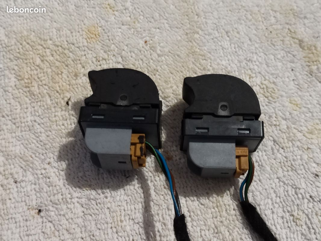 Leve vitre electrique avant droit SUZUKI SWIFT 3 Diesel