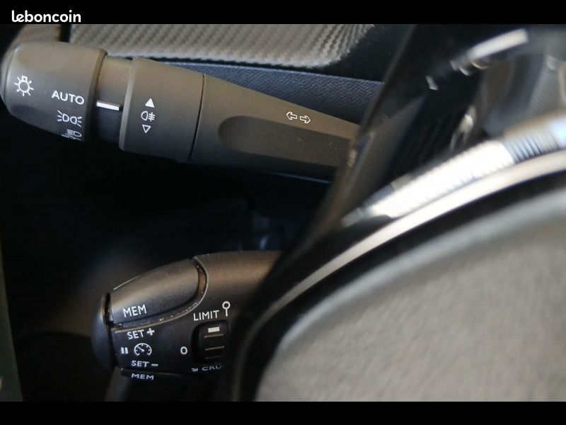 Peugeot 208 Electrique 50 kWh 136ch Allure Pack (image 26)