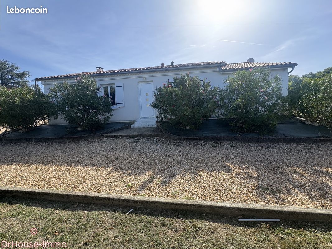Maison 4 pièces 148 m² · à Montrem · 148 m² · 329 805 €