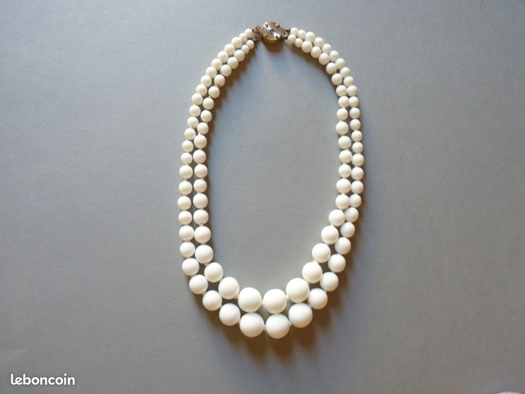 Collier Vintage En Pâte De Verre - Bijou Ancien, Occasion, Style Rétro Et Unique