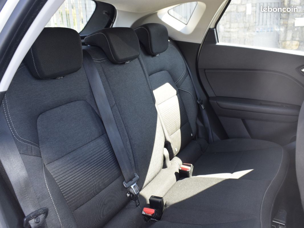 RENAULT CAPTUR Blue dCi 115 EDC Business (image 13)