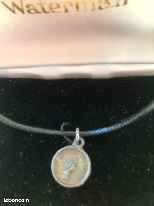 Collier médaille ancienne anglaise (image 3)