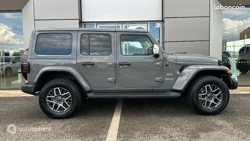 Jeep Wrangler Unlimited 2.0 T 380ch 4xe Overland Command-Trac MY23 (image 4)