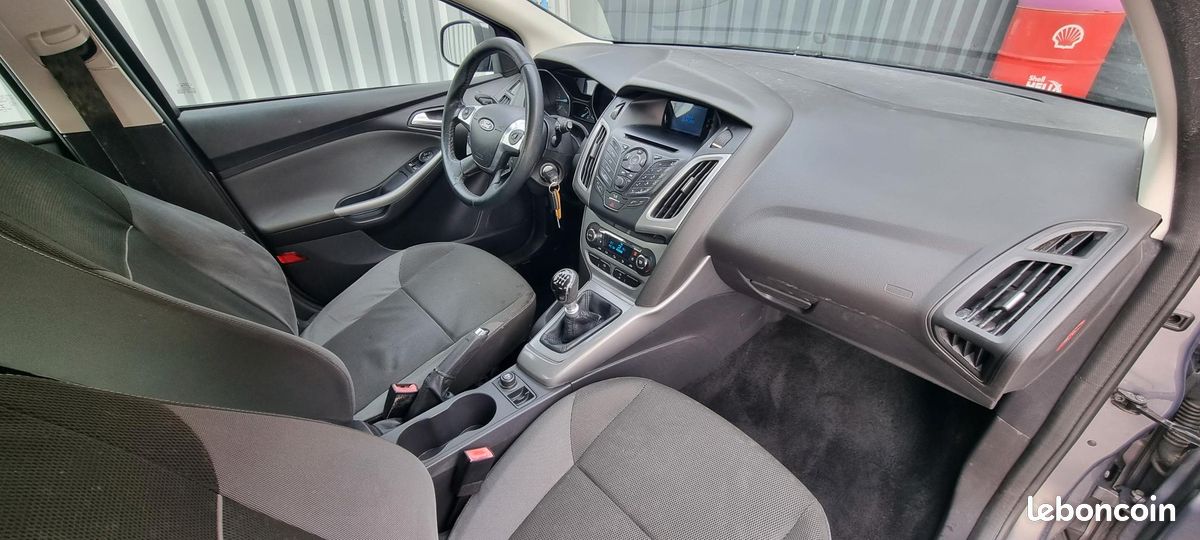 Ford focus trend 1.6 tdci 95cv (image 4)