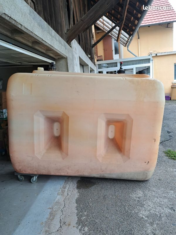 Cuve à fioul 2000 litres complète avec jauge (image 2)