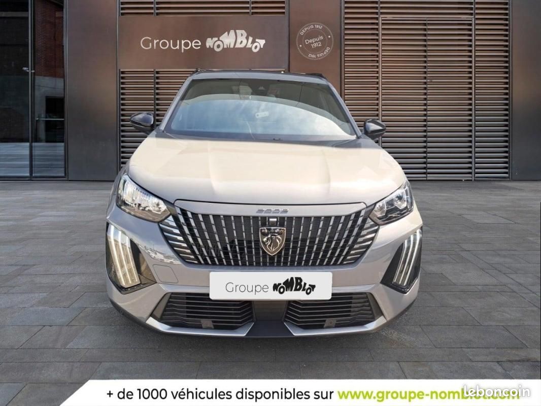 Peugeot 2008 Hybrid 145 e-DCS6 Allure (image 2)