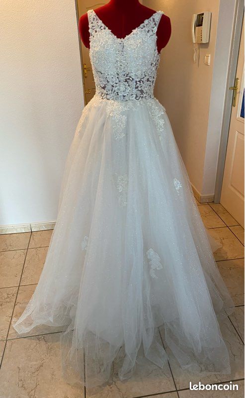 Robe de mariée (image 1)