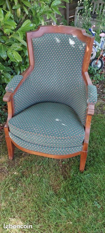 Fauteuil bergère ancien (image 1)