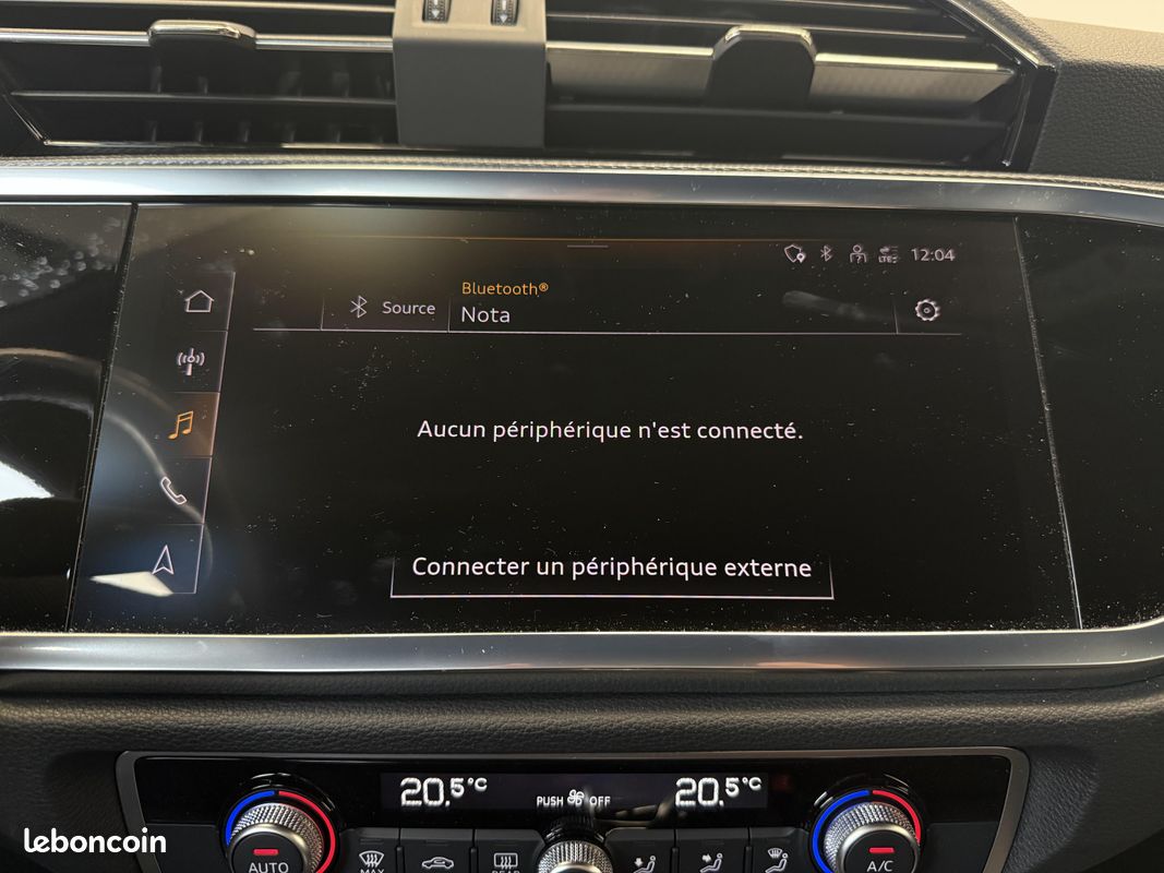 AUDI Q3 45 TFSIe 245 ch S tronic 6 S line (image 20)
