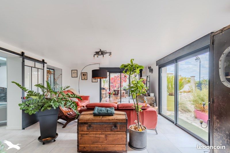 Maison 7 pièces 184 m² · à Branne · 184 m² · 329 868 €