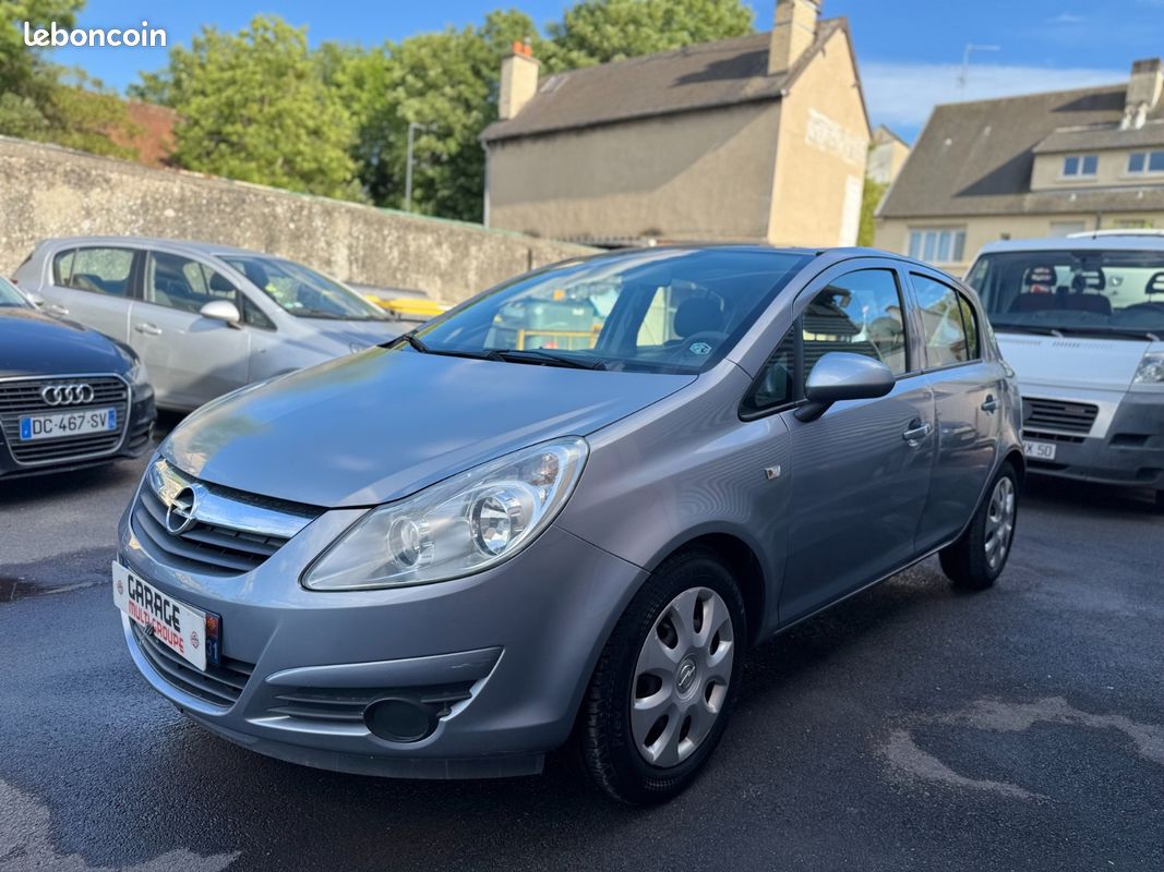 Opel Corsa D 1.2 80CH Enjoy (image 1)