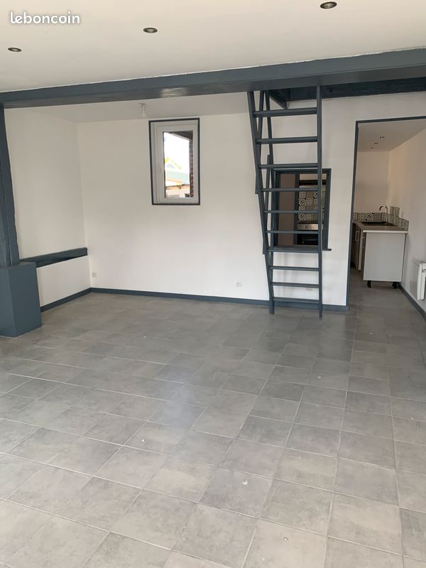 Maison 4 pièces 70 m² · à Oxelaëre · 70 m² · 650 €