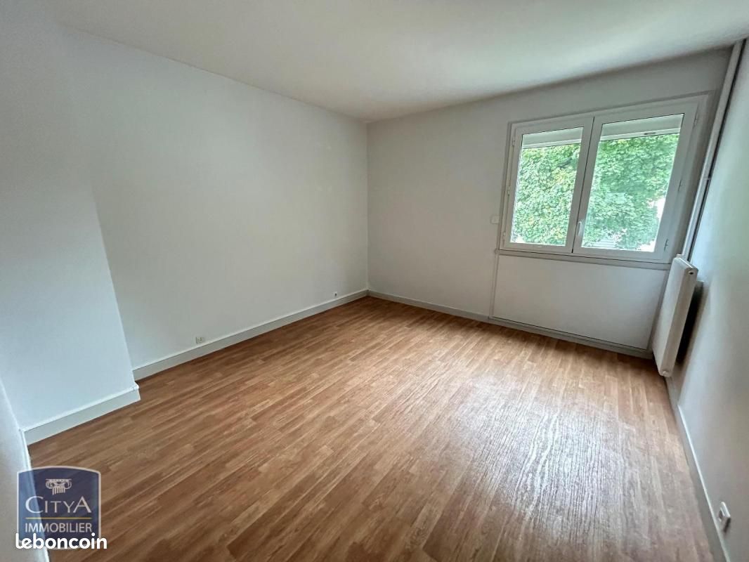 Appartement a louer bourges - 5 pièce(s) - 116 m2 - Surfyn