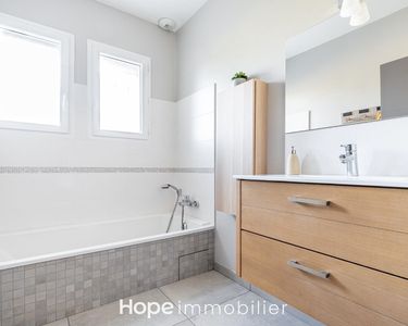 Maison 675 000 € - 170 m²