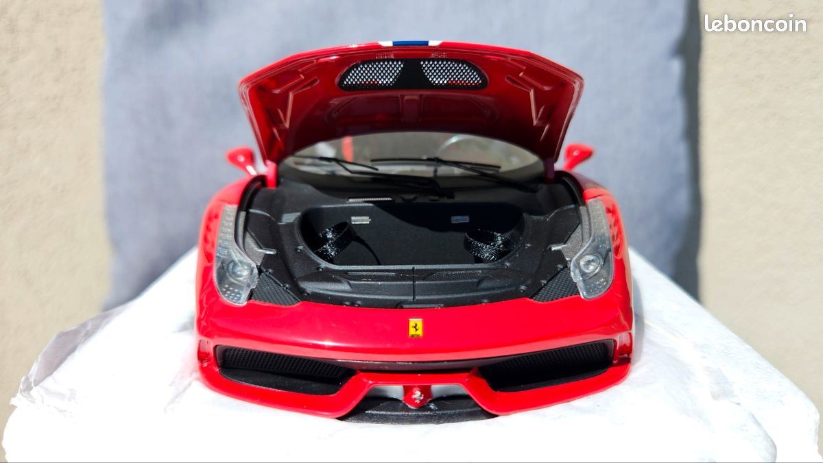 Ferrari 458 Spéciale rouge 1/18 Hot wheels Elite + boite - Collection