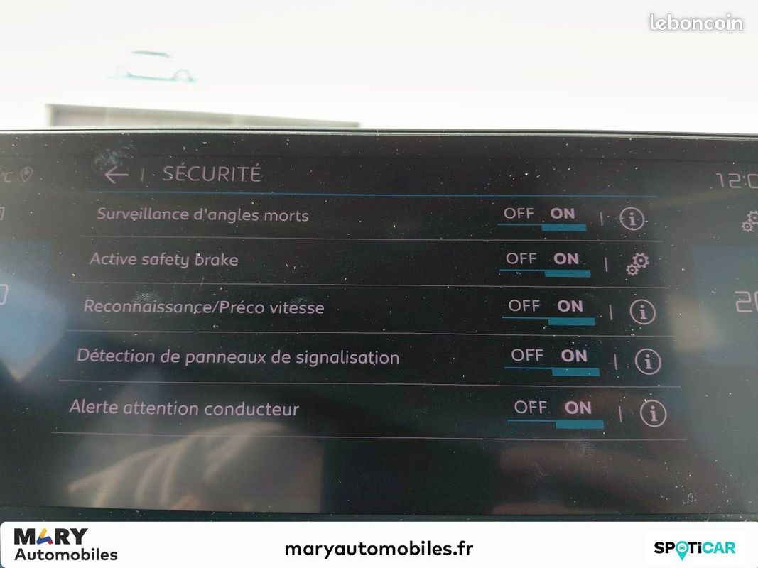 CITROEN C4 PureTech 130 S&S EAT8 Shine (image 16)