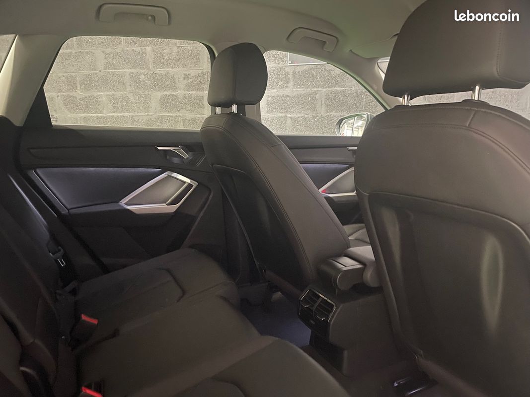 Audi q3 sline s line 45 tfsie 245 ch phares laser/apple carplay/caméra/sièges chauffant garantie 12 mois (image 11)