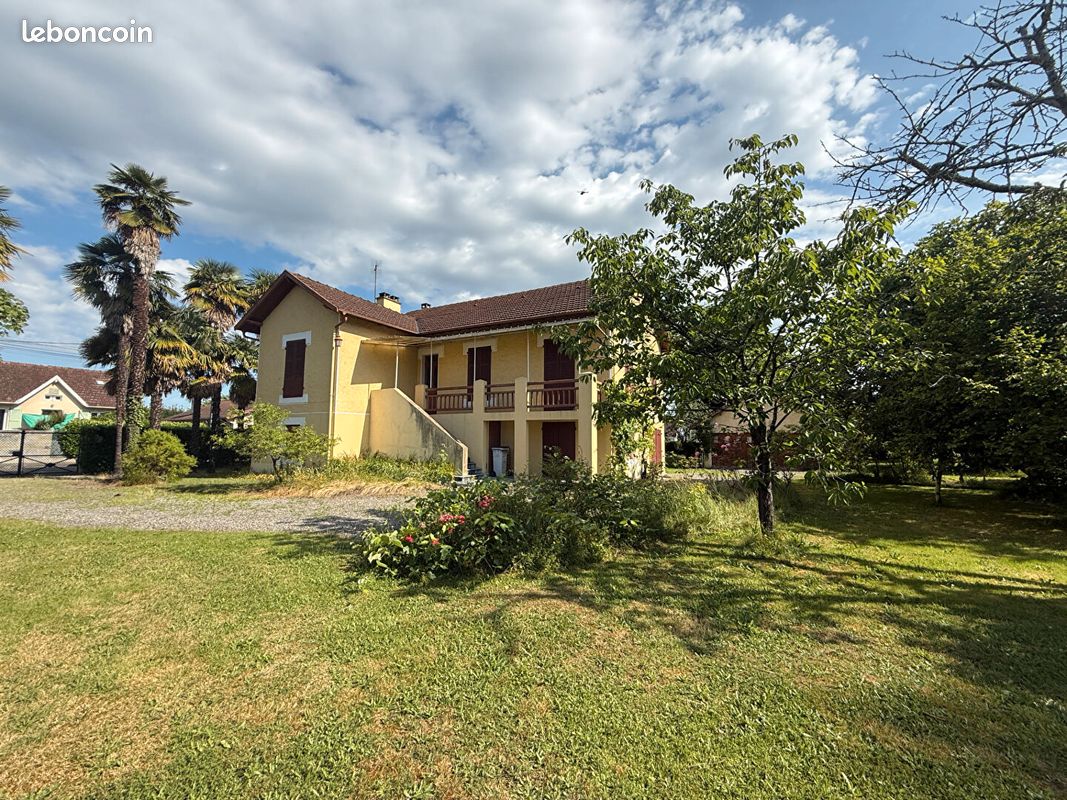Maison 10 pièces 188 m² · à Lons · 188 m² · 249 000 €