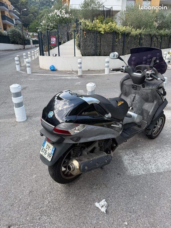 Piaggio MP3 400 LT (image 3)