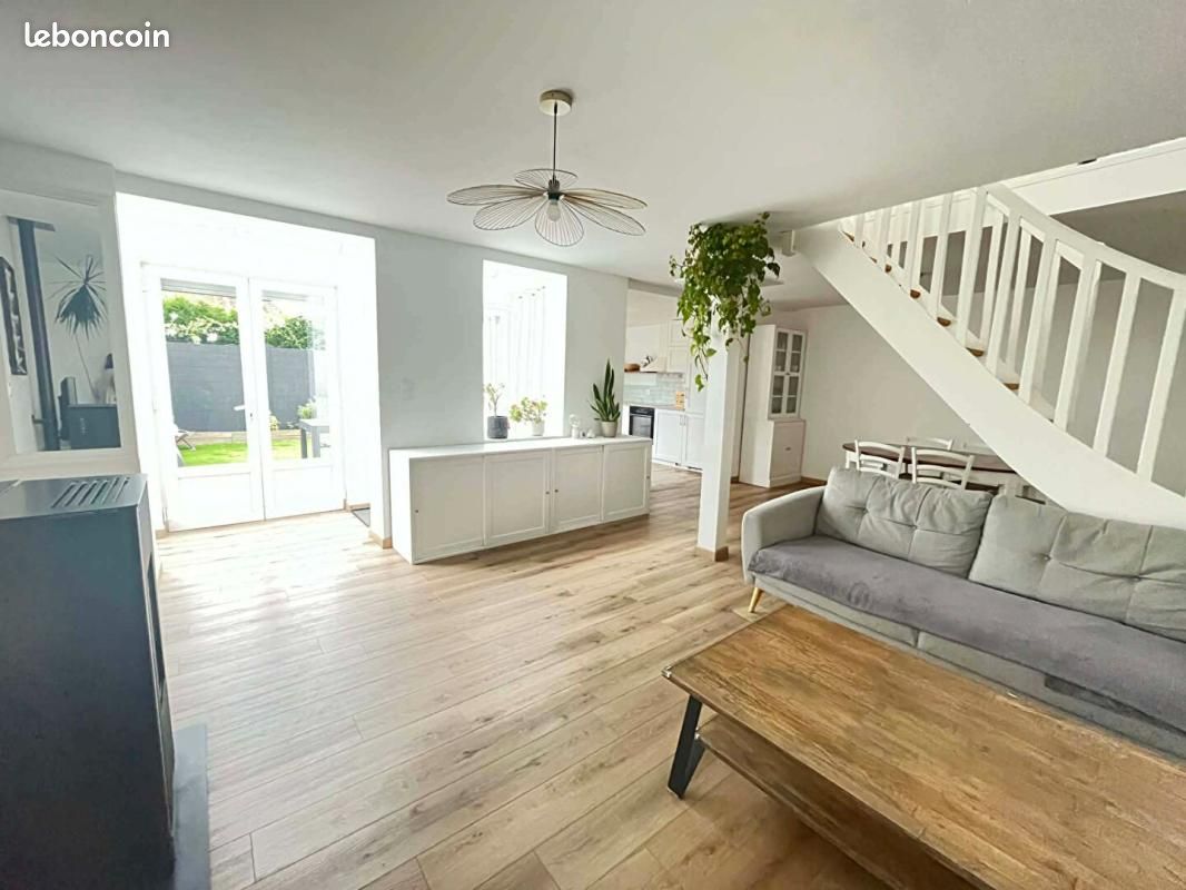 Maison 3 pièces 87 m² · à Sainghin-en-Weppes · 87 m² · 240 000 €