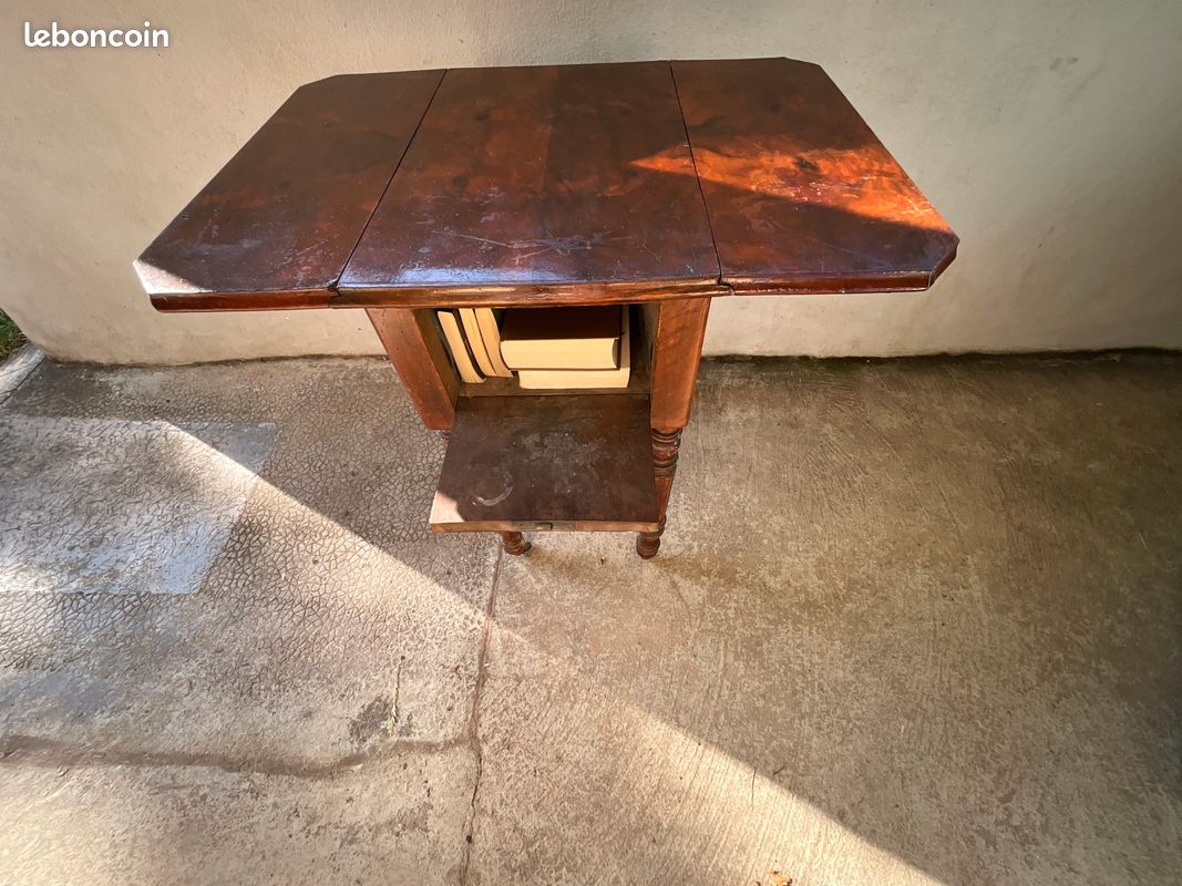 Table ancienne (image 5)