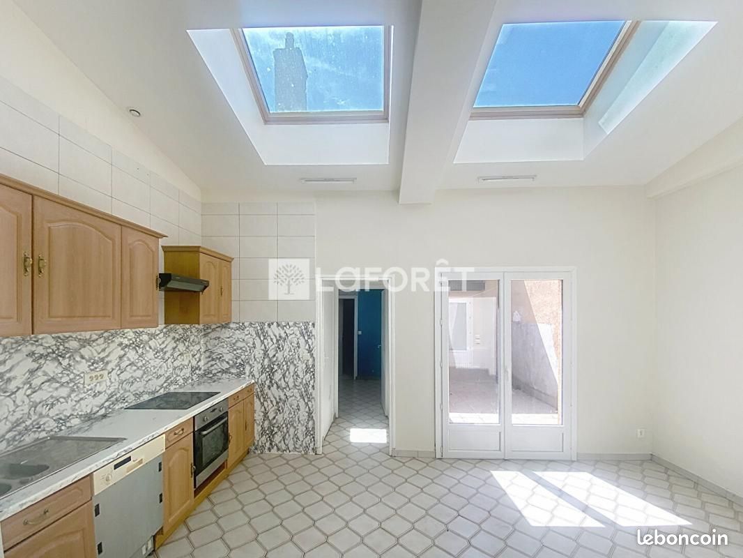 Maison 6 pièces 157 m² · à Calais · 157 m² · 181 300 €