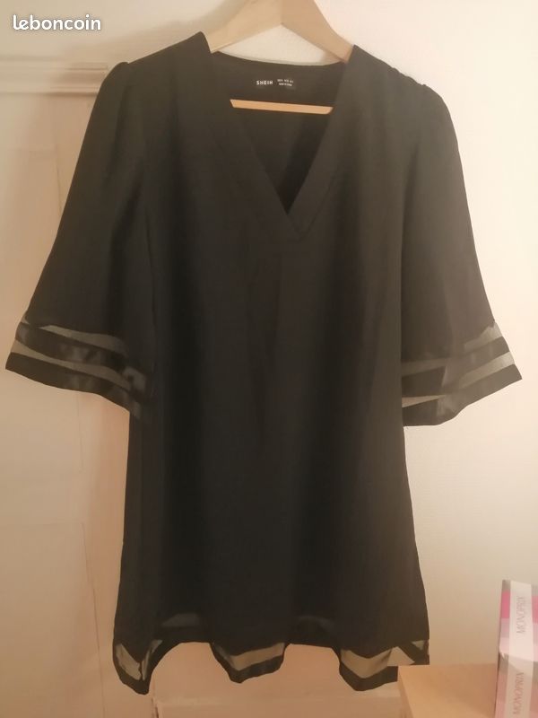 Robe noir (image 1)