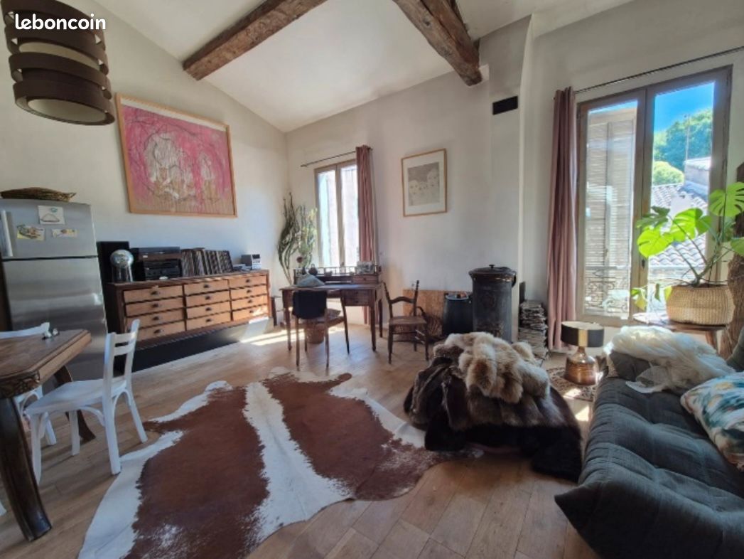 Appartement 5 pièces 77 m² · à Nîmes · 77 m² · 220 000 €