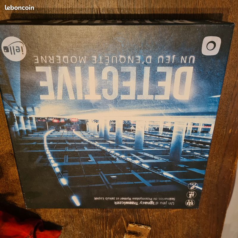 Jeu société Detective (image 1)