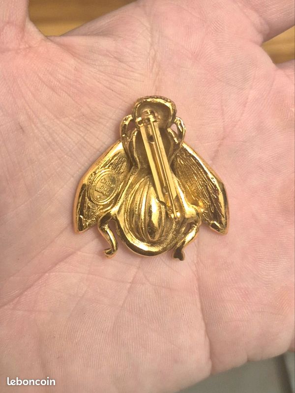 Broche VIP Abeille Dîör - Collector Rare, Neuve Dans Son Emballage D'origine - Métal Doré/argenté Et Broderie