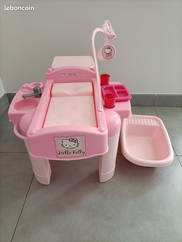Nursery Hello Kitty (image 3)