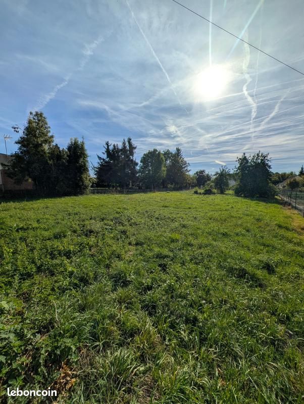 Terrain 1492 m² · à Hamelet · 89 500 €