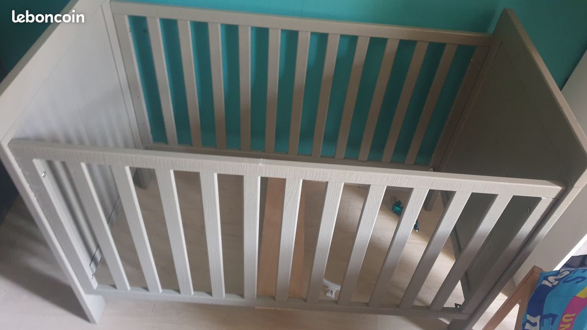 Lit + commode bébé (image 1)